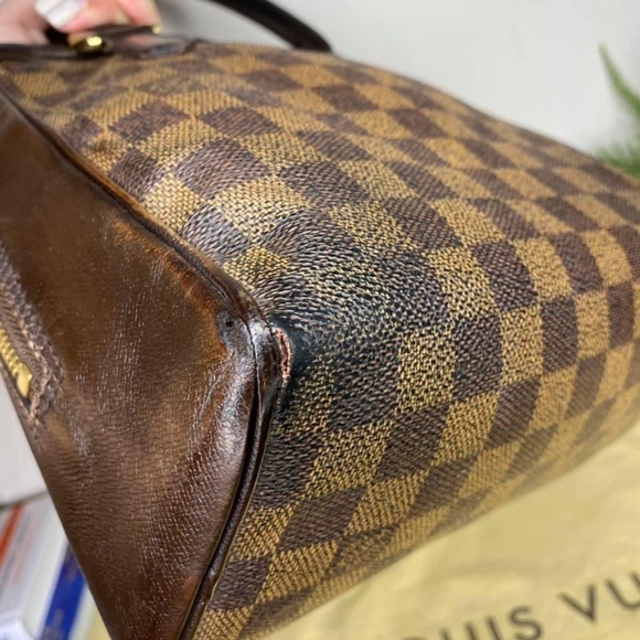 Authentic Louis Vuitton  Damier Ebene Brera bag - Picture 2 of 16